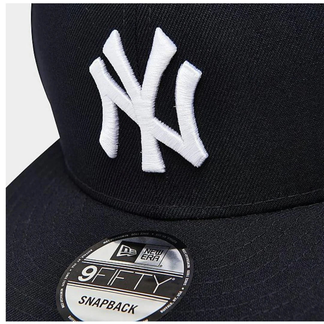 New Era Unisex New York Yankees Basic Black and White 9FIFTY Snapback