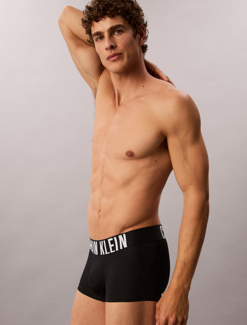 Calvin Klein Men's Low Rise Trunk 3-Pack (NB3611)