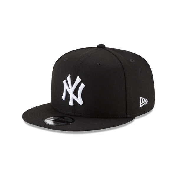 Unisex New York Yankees Basic Black and White 9FIFTY Snapback